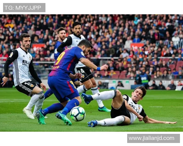 2020年瓦伦西亚对阵巴塞罗那精彩直播回顾与赛后分析